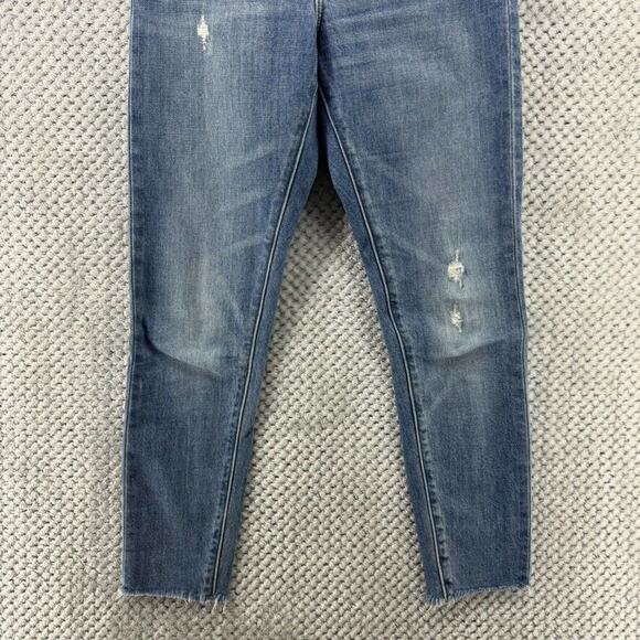 Levis Jeans Women 25 Blue Medium Wash Denim Stretch Wedgie Button Fly Skinny - Picture 5 of 16